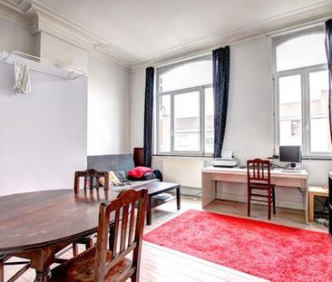 Appartement te huur in Ixelles - Photo 3
