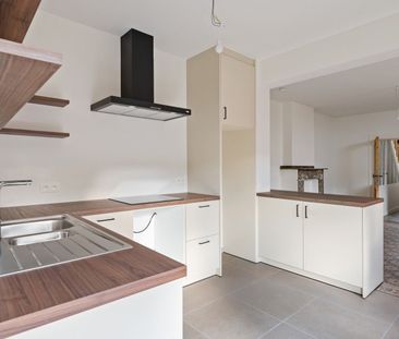 Charmante woning met 3 slaapkamers en 2 badkamers - Photo 3