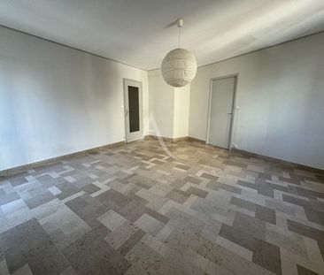 Location Appartement 3 pièces 68m² - Photo 1