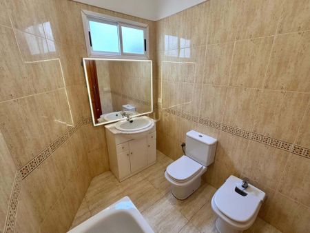 Santa Cruz de Tenerife, Canary Islands - Photo 5