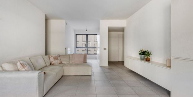 Appartement te huur in Antwerpen voor € 1.800 met 2 slaapkamers - Foto 1