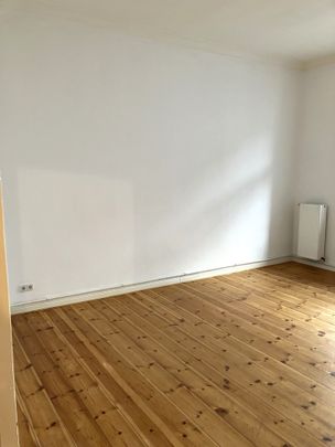 charmante 4-Zimmer-Altbauwohnung! - Photo 1