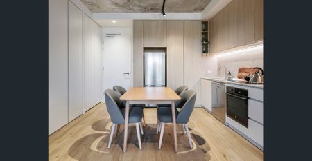 Great Location, Great Facilities, Beautiful Modern Interior! - Photo 3