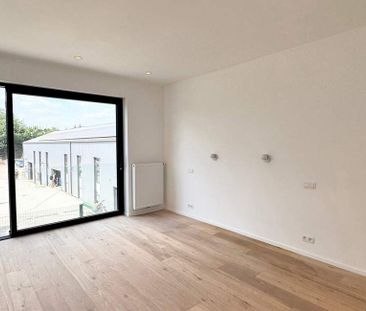 Woning te huur in Sint-Pieters-Woluwe voor € 3.000 met 5 slaapkamers - Photo 3