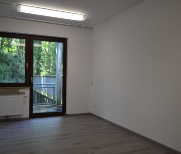 Moderne Bürofläche direkt am Hildener Kreuz - im Erkrather Ortsteil Unterfeldhaus - Photo 2