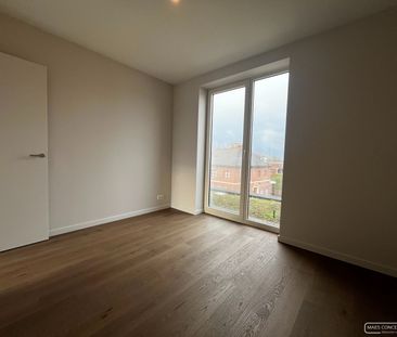 Prachtige penthouse te huur met 2 slaapkamers, terras voor- en acht... - Photo 6