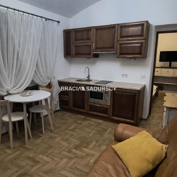 Mieszkanie Kraków Stare Miasto powierzchnia 32.0 m² C206-WM-26761 - Фото 1