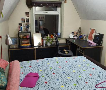 6 bedroom terraced house to rent - Photo 4