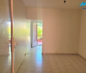 Location Appartement 1 pièce 22m² MARSEILLE 11ème - Photo 4