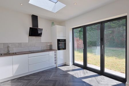 Hayton Green, Coventry - Modern Ground Floor Flat - Photo 3