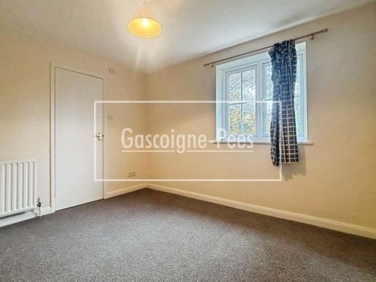 Eastwood Road, Bramley - Photo 1
