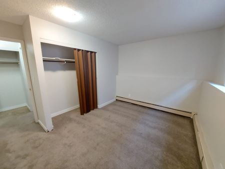 Charming 1 & 2 Bedroom Units In Riverside Meadow - Photo 4