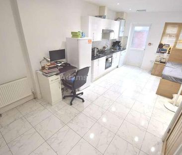 Upper Crown Street, Reading, RG1 - Photo 1