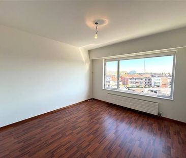 Appartement te huur - Photo 1