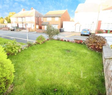 2 bedroom house to rent Twigden Court, Mount Pleasant Road, Luton, LU3 - Photo 1