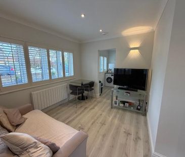 1 bedroom house to rent - Photo 3