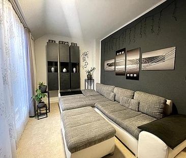 NAHE HELIOS: GEMÜTLICHE 2-ZIMMER-DG-WOHNUNG MIT BALKON ZU VERMIETEN! - Foto 2