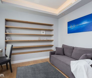 Warszawa, Wola, ul. Grzybowska - Photo 2