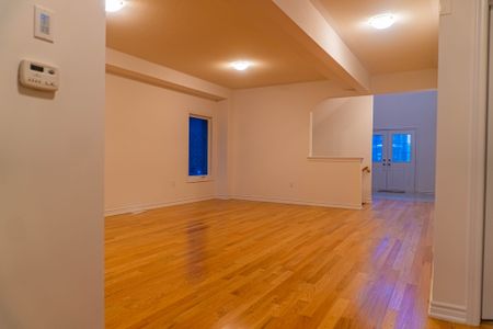 For Lease - 434 Vandusen Avenue, Southgate, Ontario - Photo 3