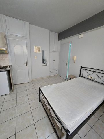 Studio/Γκαρσονιέρα για ενοικίαση Λιούμη (Αιγάλεω) - Photo 3