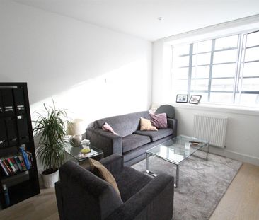 Sail Loft Court, Dod Street, London - Photo 2