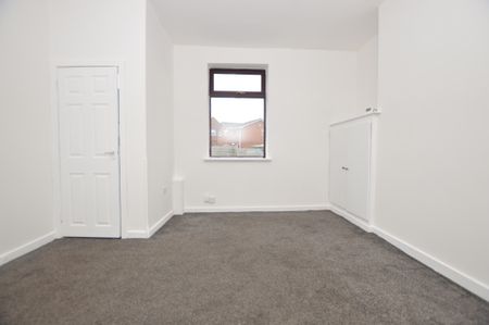 2 Bedroom Terraced House - Photo 5