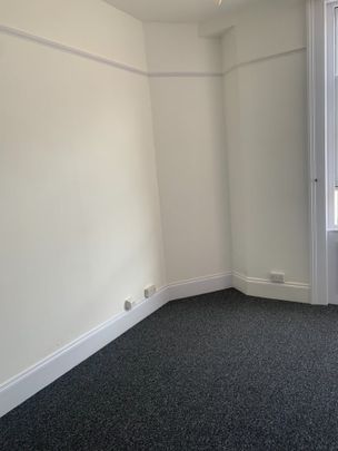 Studio Flat, St. Aubyns, BN3 - Photo 1