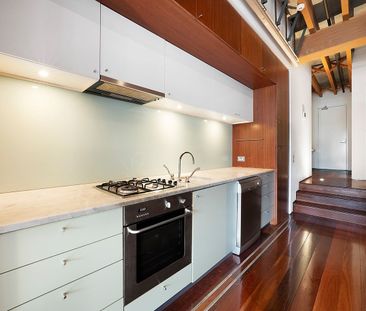 305/1 Layton Street, Camperdown - Photo 3