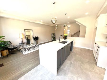 For Lease - 511 Moyard Drive, Barrhaven, Ontario - Photo 4