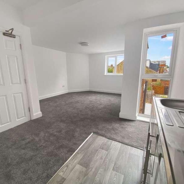 Bullingdon Road, St Clements, Cowley, Oxford, OX4 - Photo 1