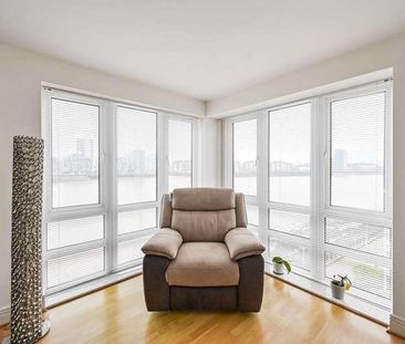 St Davids Square, Isle Of Dogs, E14 - Photo 1