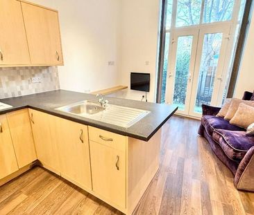 Studio to rent - Photo 2