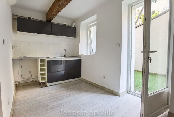 Eugène Pierre - Studio - Cour - 620 € - Photo 1