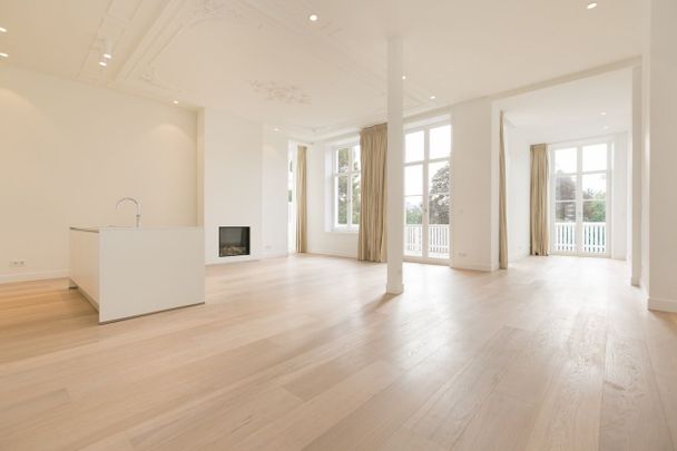 Appartement te huur: Laan Copes van Cattenburch 77-A 2585 EW Den Haag - Photo 1