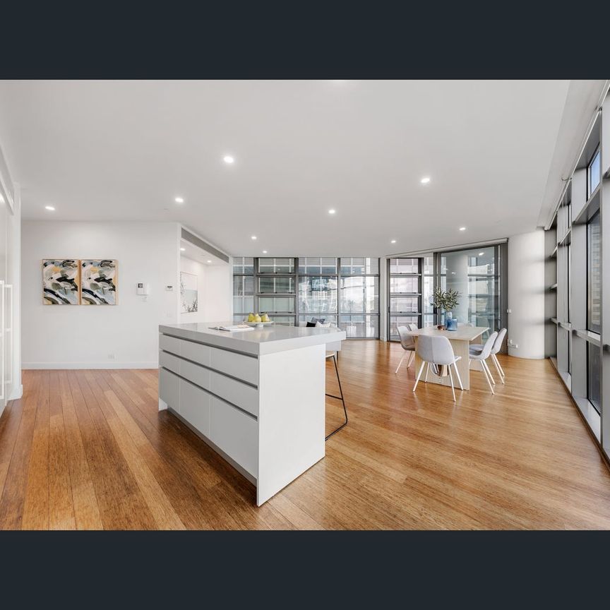706/8 Kavanagh Street, Southbank, Vic 3006 - Photo 1
