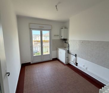 Location Appartement 3 pièces 76m² - Photo 3