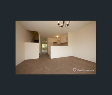 CITY LIVING, CITY LIFESTYLE!! - Photo 1