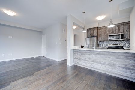 For Lease - 19 Ritchie Lane, Hamilton, Ontario - Photo 2