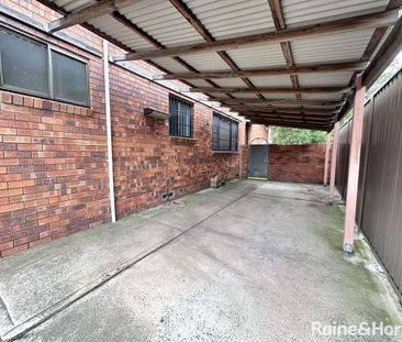 122 Sutherland Street, Mascot, NSW 2020 - Photo 2