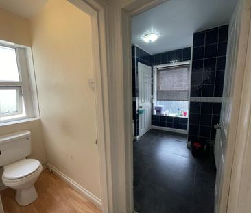 4 bedroom house share to rent - Photo 4