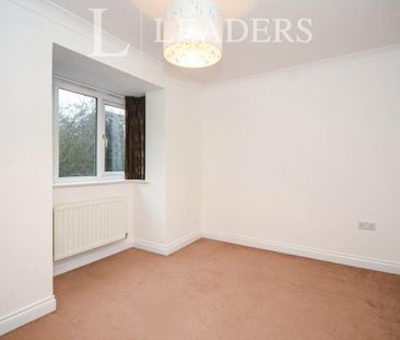 3 bedroom terraced house to rent - Photo 3