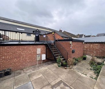 1 bedroom maisonette to rent - Photo 4