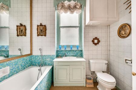 4 bedroom flat to rent - Photo 2