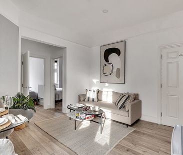 Kensington High Street - Photo 4