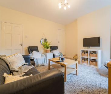 4 bedroom house to rent - Photo 2