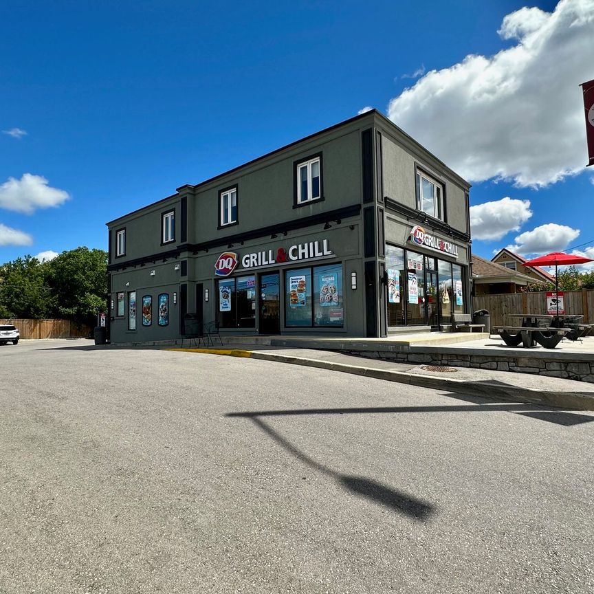 For Lease - 1-3 Queen Street Unit# 2nd Flr, Mississauga, Ontario - Photo 1