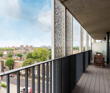 1 Bed Flat, Atkins Square, E8 - Photo 2