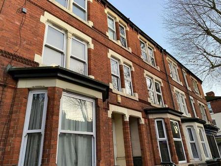 Lenton: Radford Boulevard - Bedroom Student House, NG7 - Photo 4