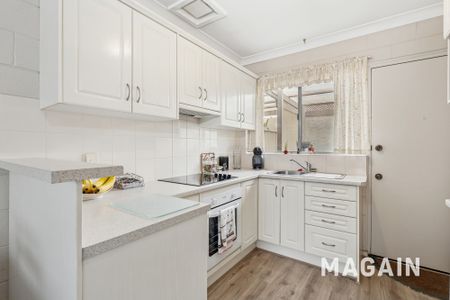 2/76 Sherriffs Rd, Morphett Vale SA 5162 - House For Rent | Domain - Photo 3