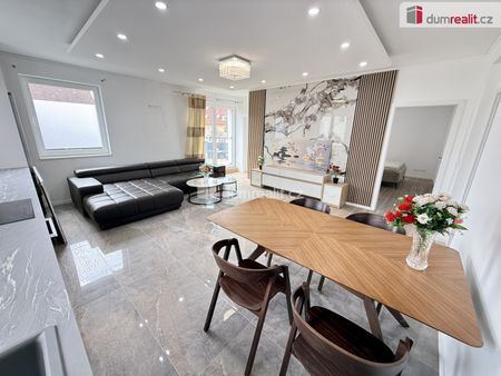 Pronájem rodinného domu 98 m², Dvořákova 1107, Velké Přílepy - Fotografie 2